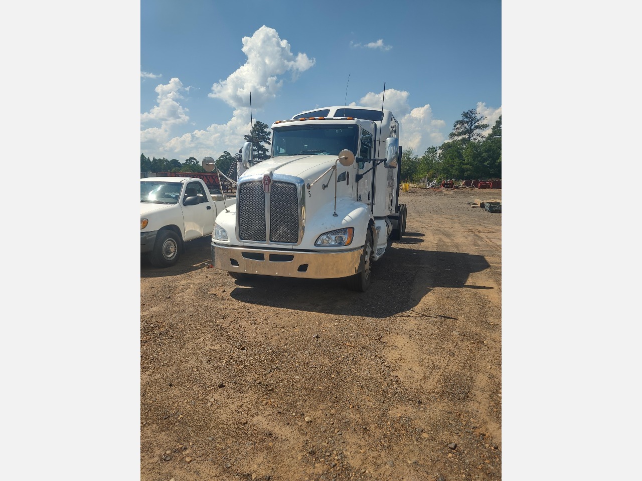 2014 KENWORTH T660 in Dallas, TX