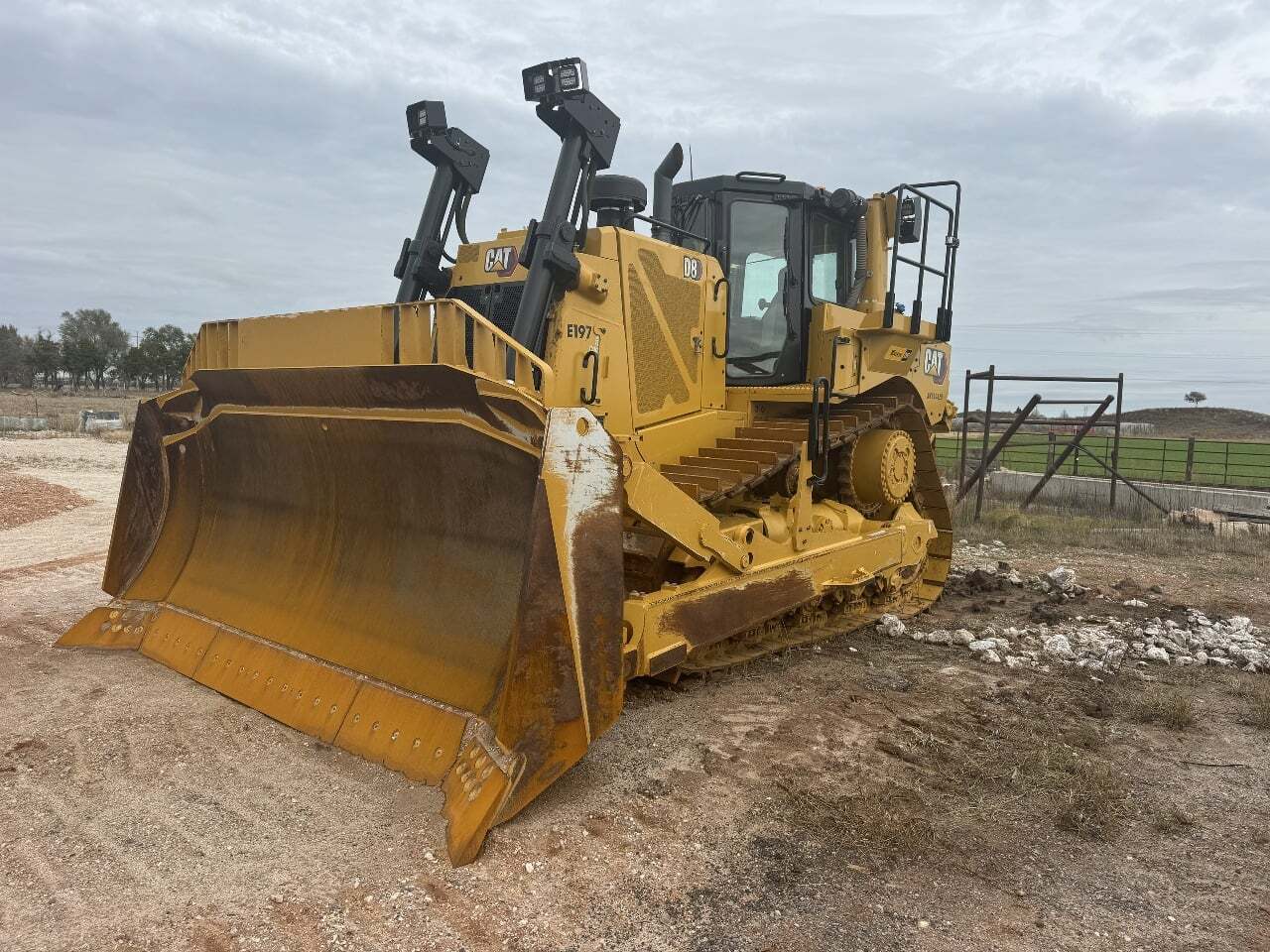 2023 CAT D8T Single Shank Ripper in Oklahoma City, OK