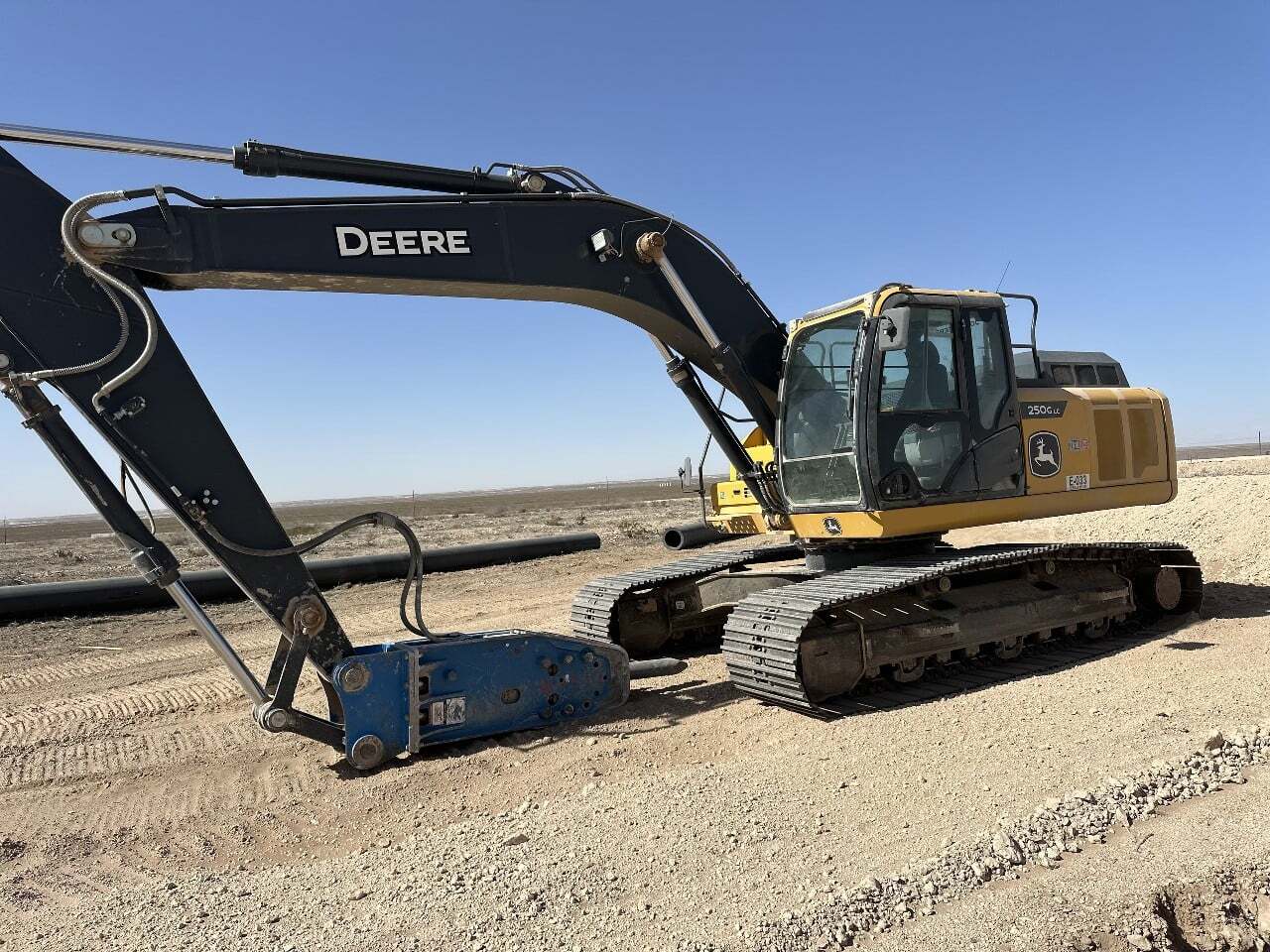 2022 JOHN DEERE 250G LC in Midland, TX