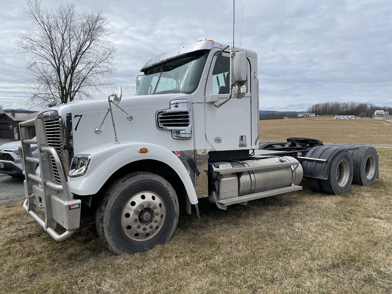 2021 FREIGHTLINER 122 SD in Williamstown, VT
