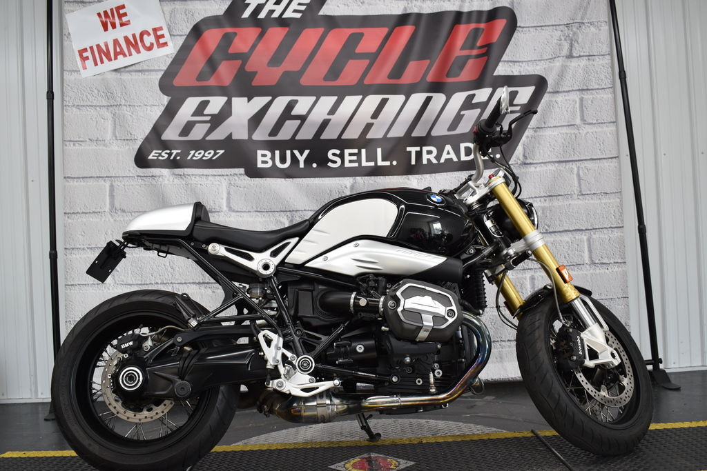 2019 BMW R nineT Black Storm Metallic