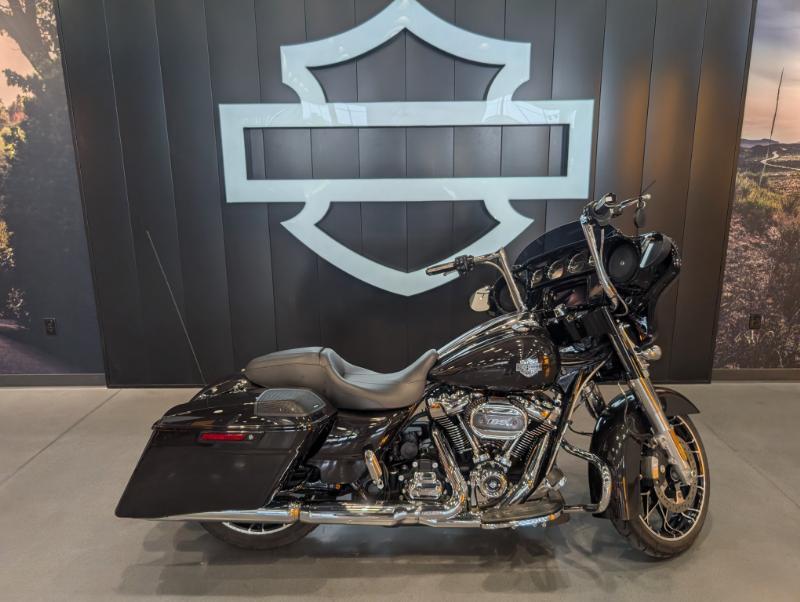 2021 Harley-Davidson Street Glide Special