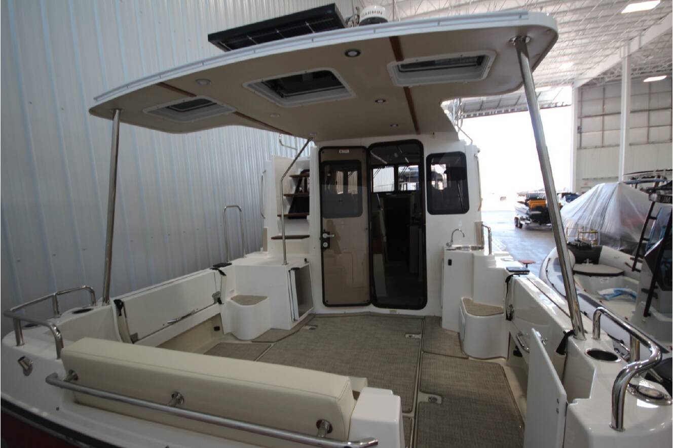 A photo of this 2026 Ranger Tugs R-31 Command Bridge Luxury Edition