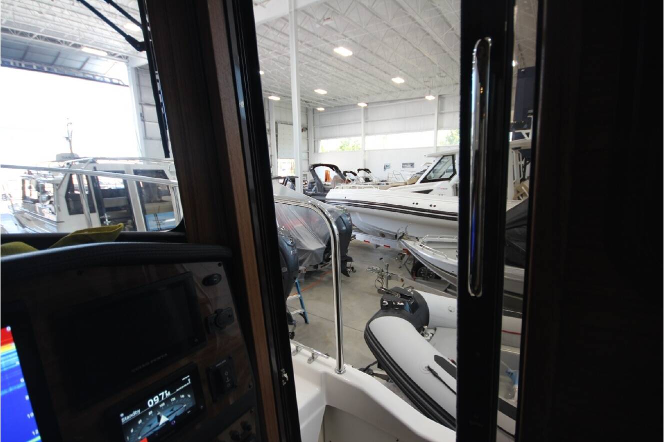 A photo of this 2026 Ranger Tugs R-31 Command Bridge Luxury Edition