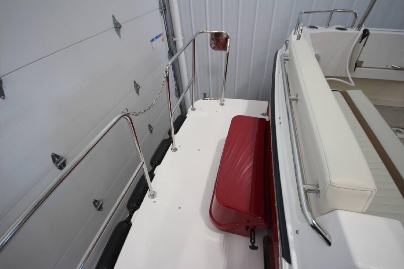A photo of this 2026 Ranger Tugs R-31 Command Bridge Luxury Edition