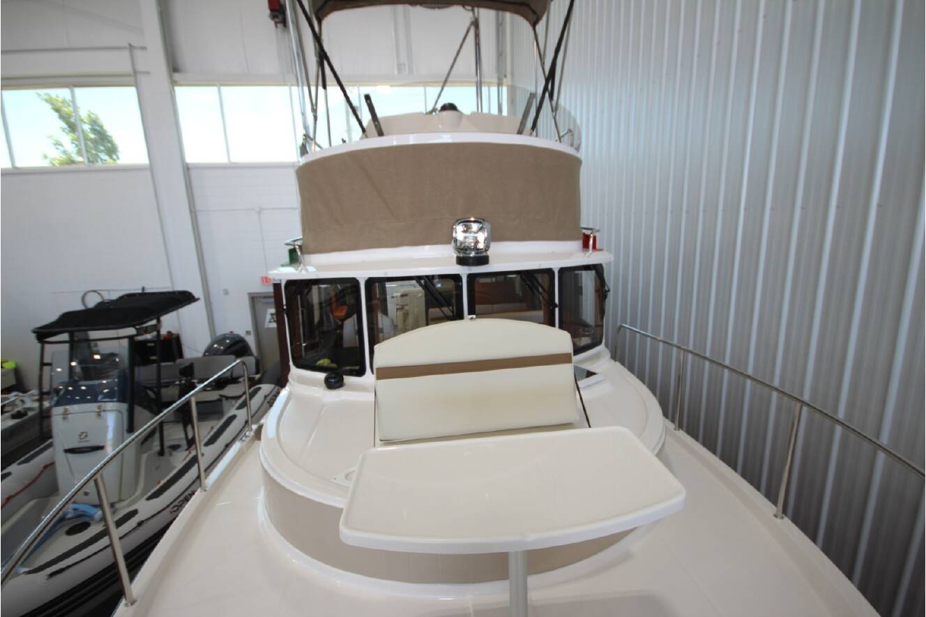 A photo of this 2026 Ranger Tugs R-31 Command Bridge Luxury Edition
