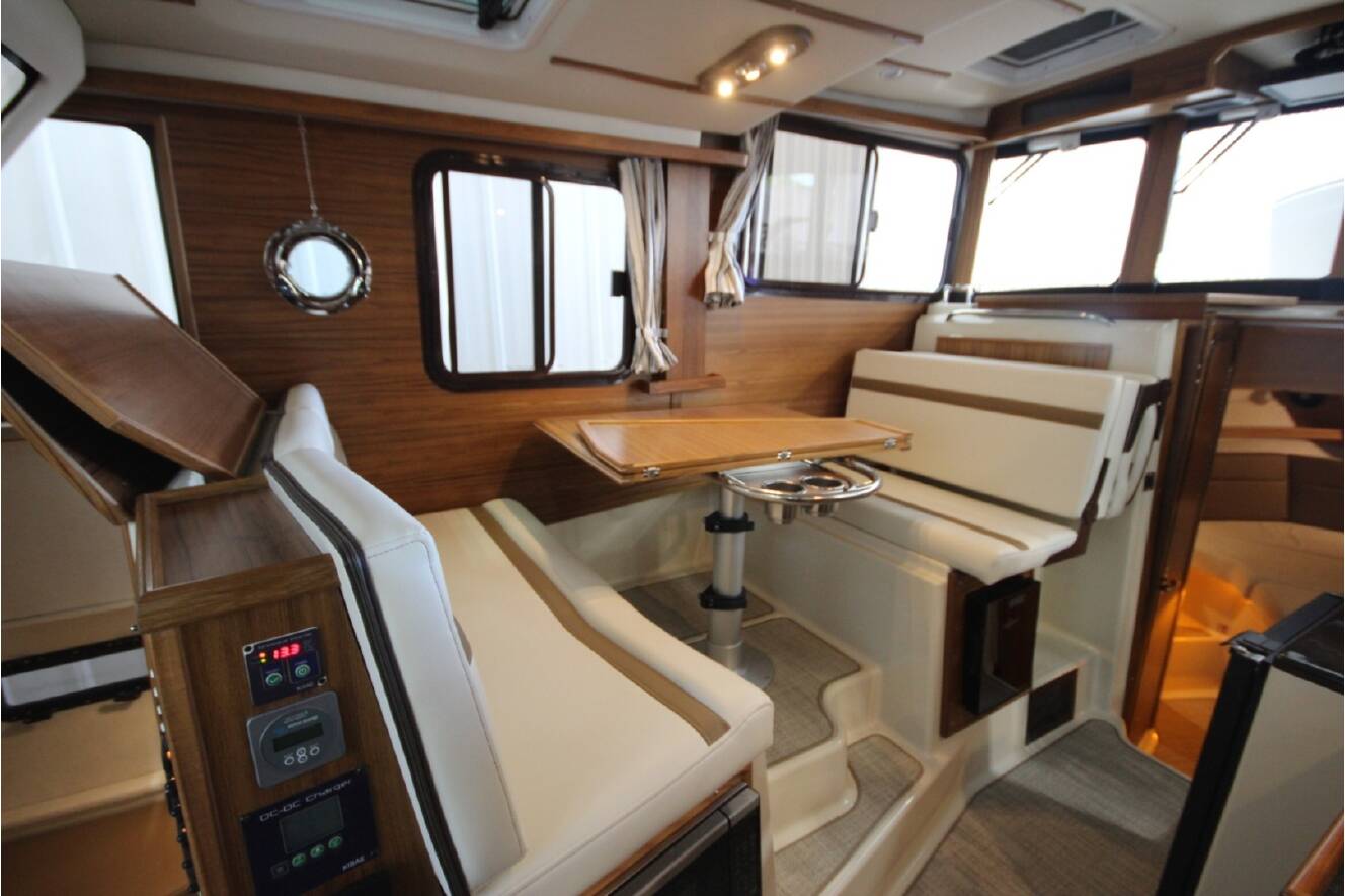 A photo of this 2026 Ranger Tugs R-31 Command Bridge Luxury Edition