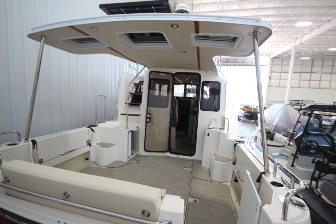 A photo of this 2026 Ranger Tugs R-31 Command Bridge Luxury Edition