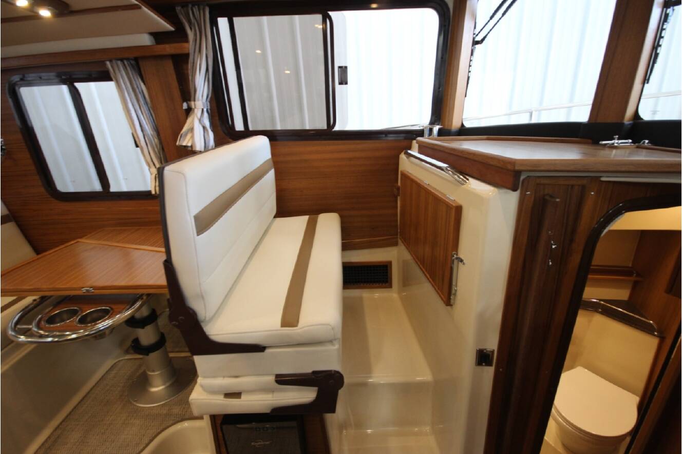 A photo of this 2026 Ranger Tugs R-31 Command Bridge Luxury Edition