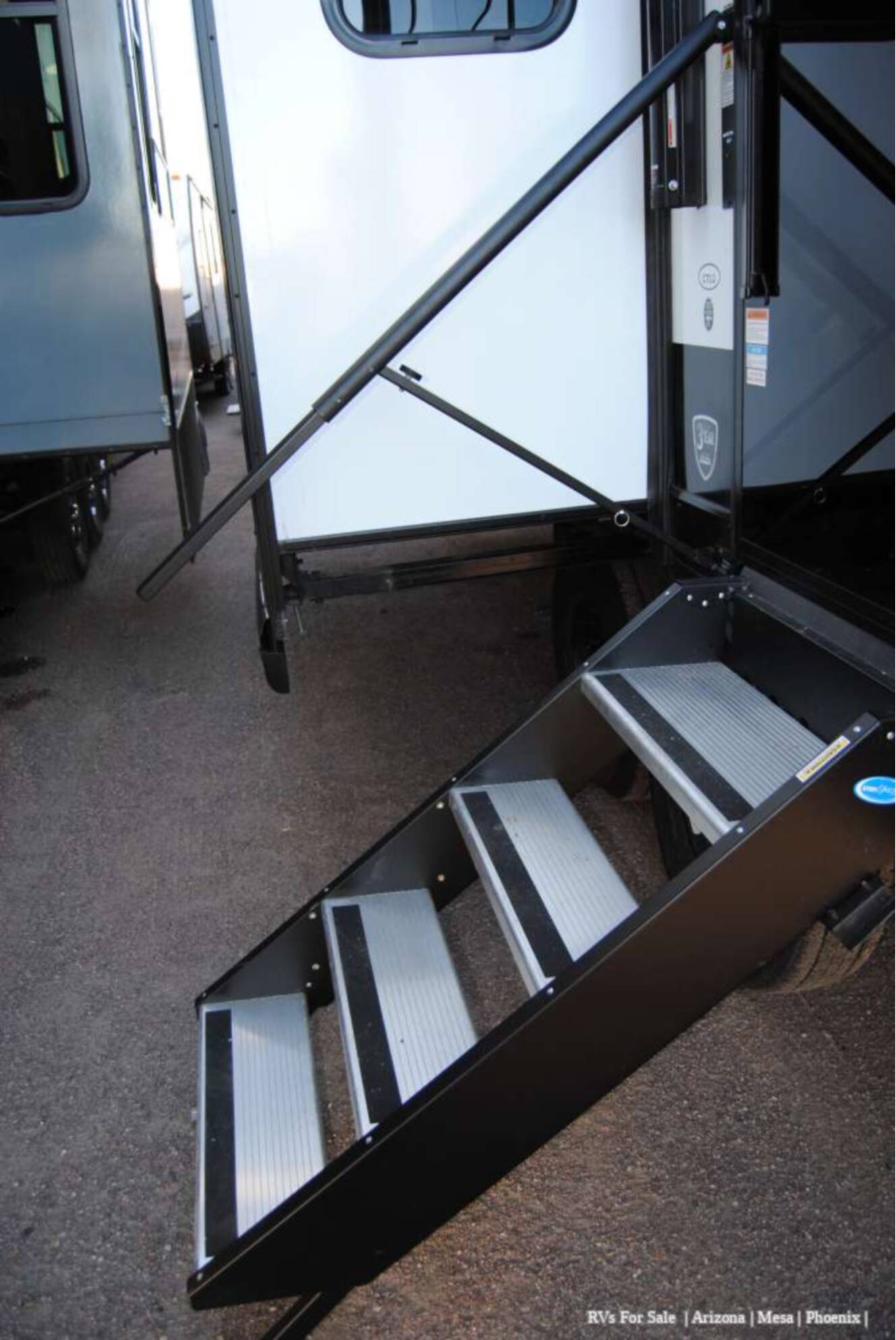 A photo of this 2025 Heartland Corterra 3.2