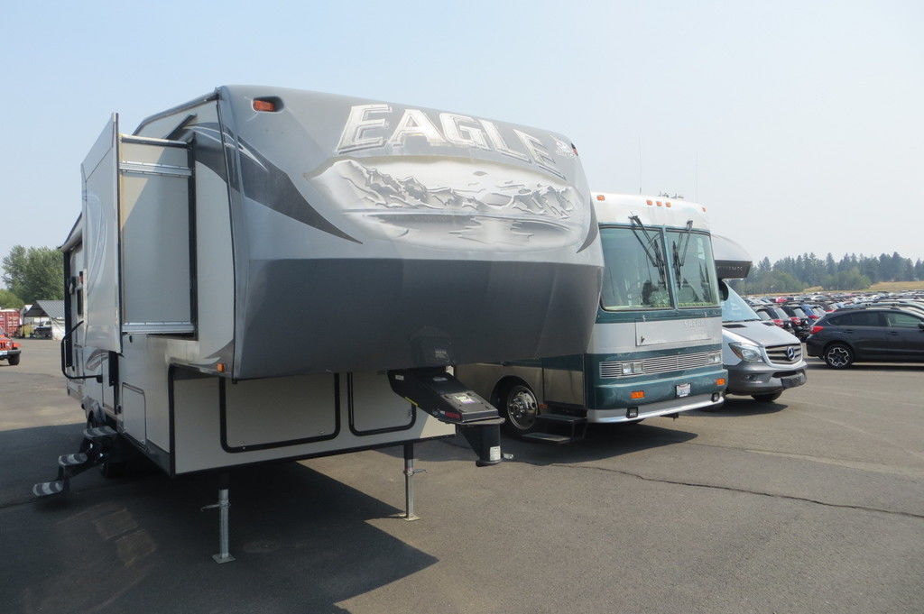 2013 Jayco Eagle HT 26.5RLS in deer park WA