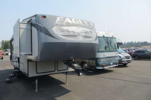 2013 Jayco Eagle HT 26.5RLS in deer park WA