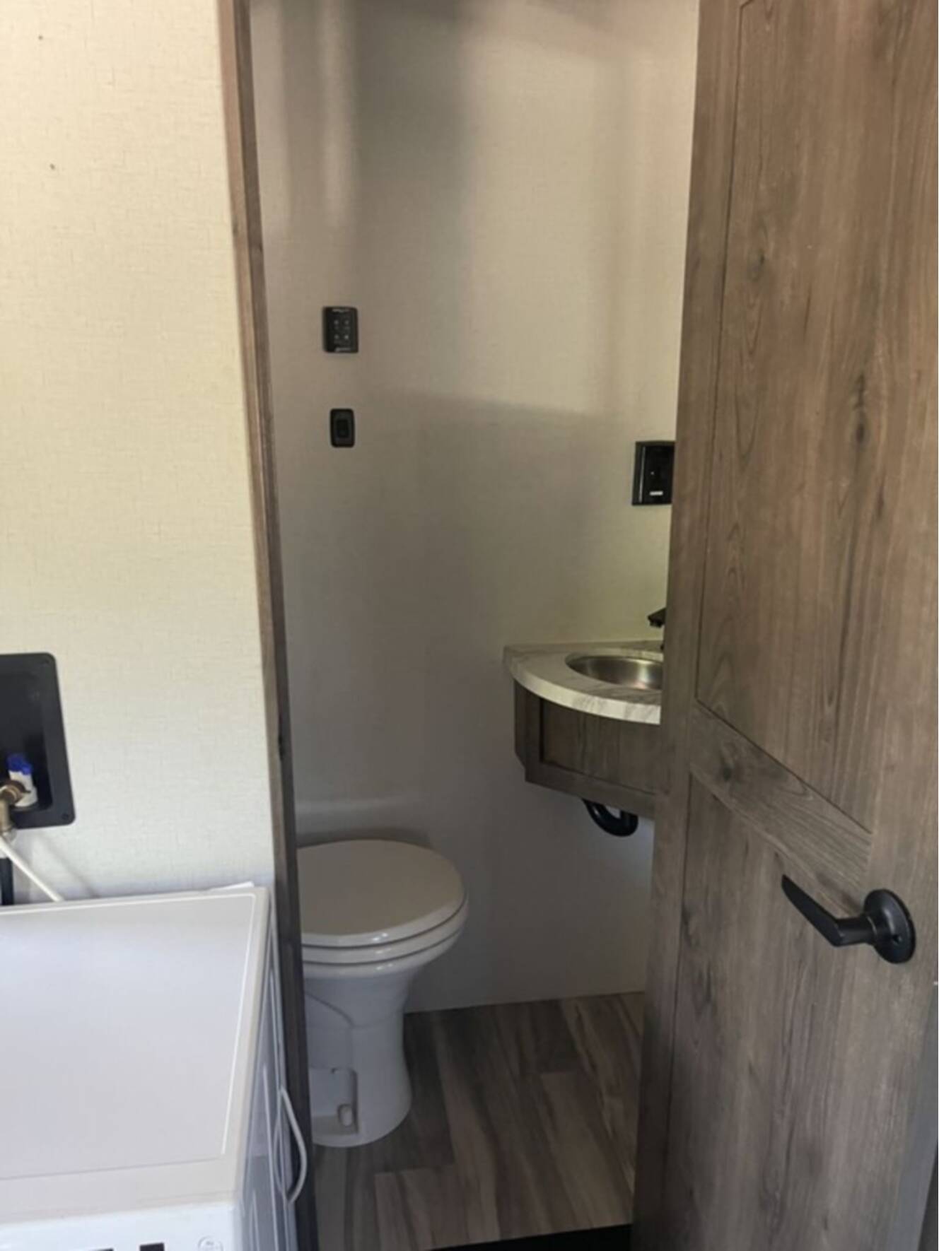 A photo of this 2022 Alliance Rv Valor 40V13