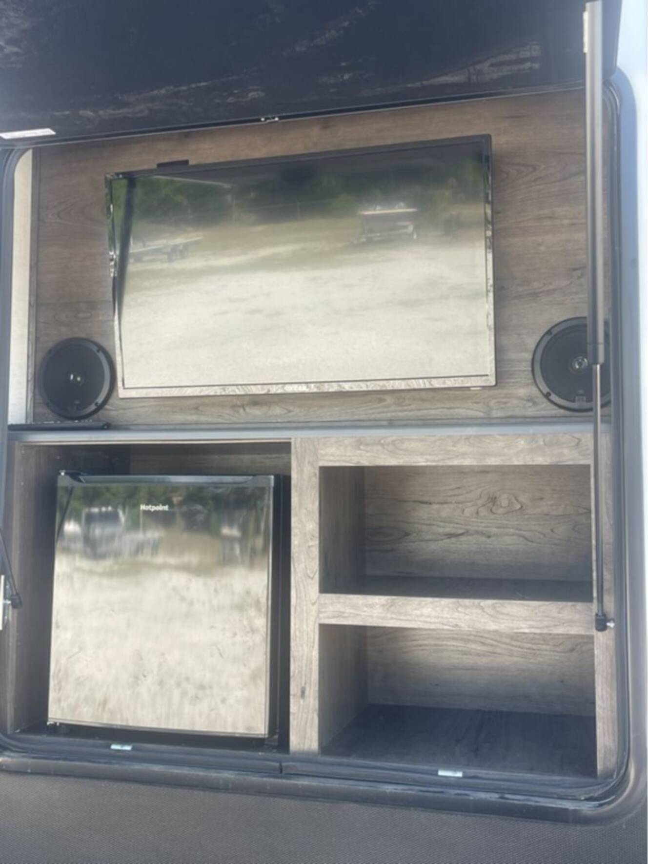 A photo of this 2022 Alliance Rv Valor 40V13