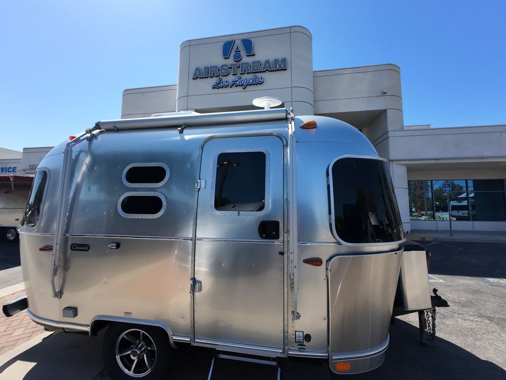 2025 Airstream Caravel ® 16RB in san gabriel CA