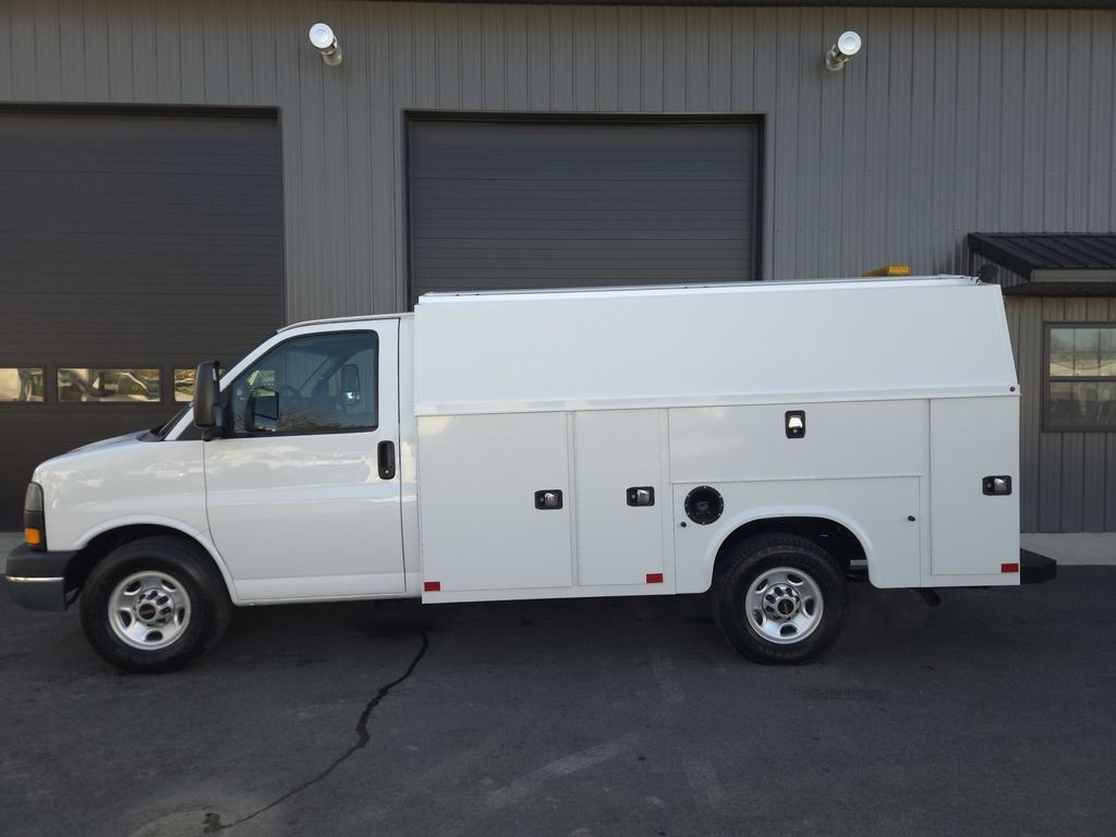2015 GMC Savana 3500 in West Chester, PA