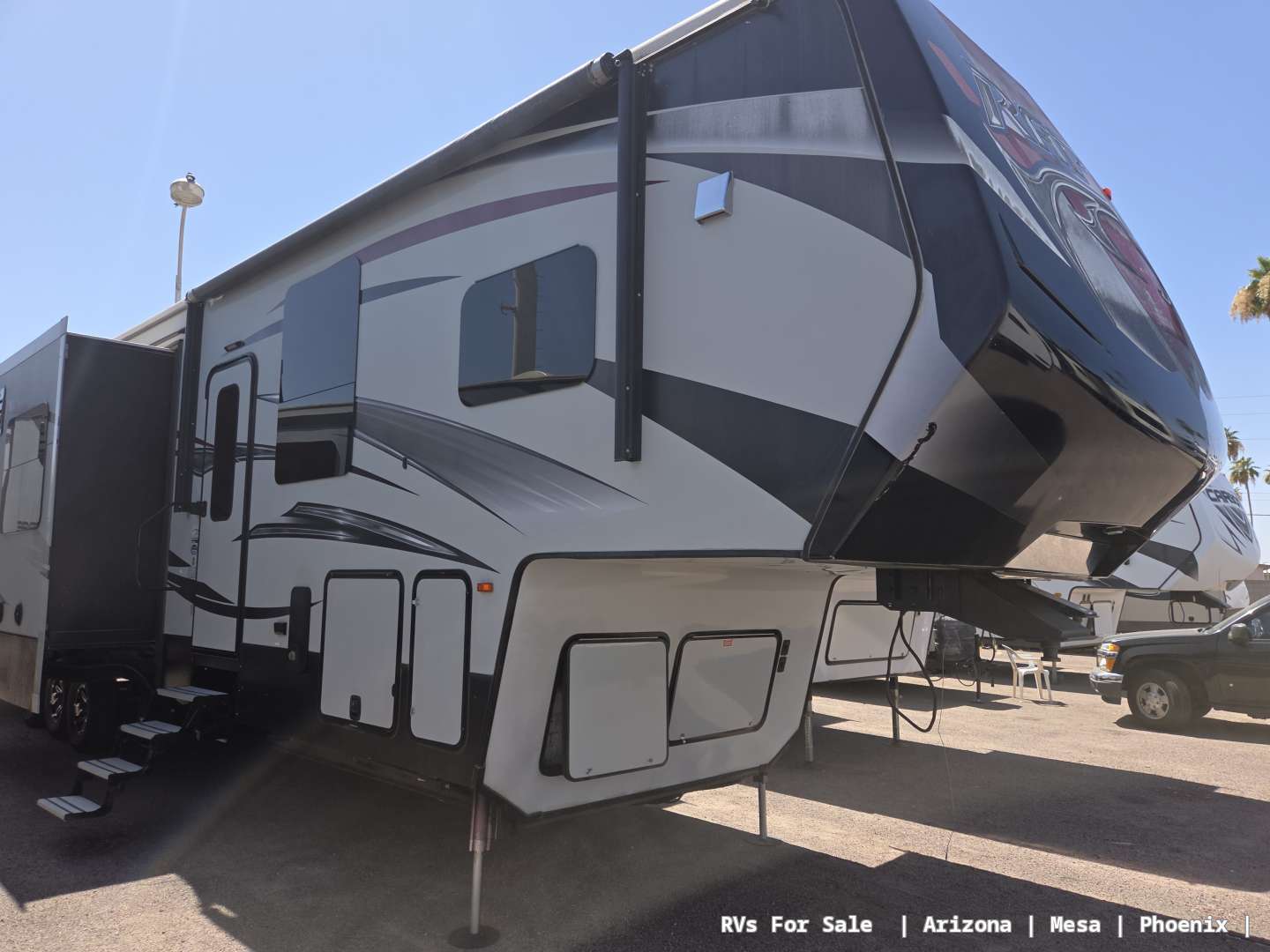2015 Keystone Raptor Toy Hauler 425TS Fifth Wheel Toy Hauler RV