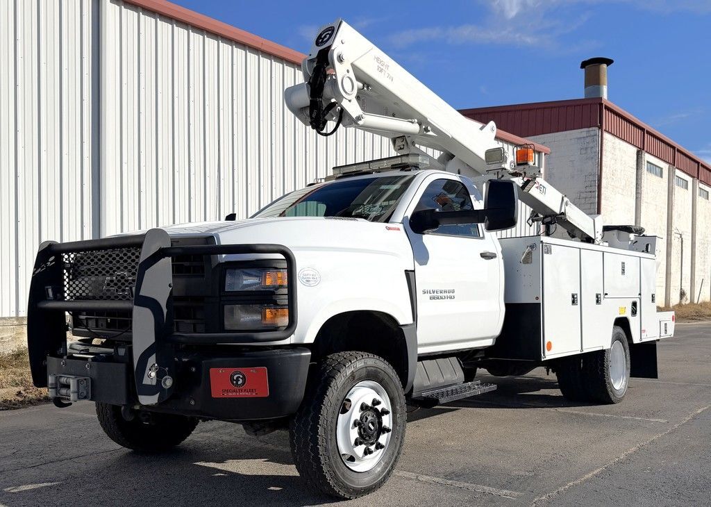 2019 ETI ETC37IH / Chevrolet C6500 - Bucket Truck in Lindale, TX