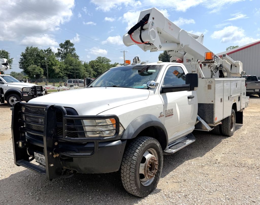 2016 ETI ETCMH37IH / Ram 5500 4x4 - Bucket Truck in Lindale, TX