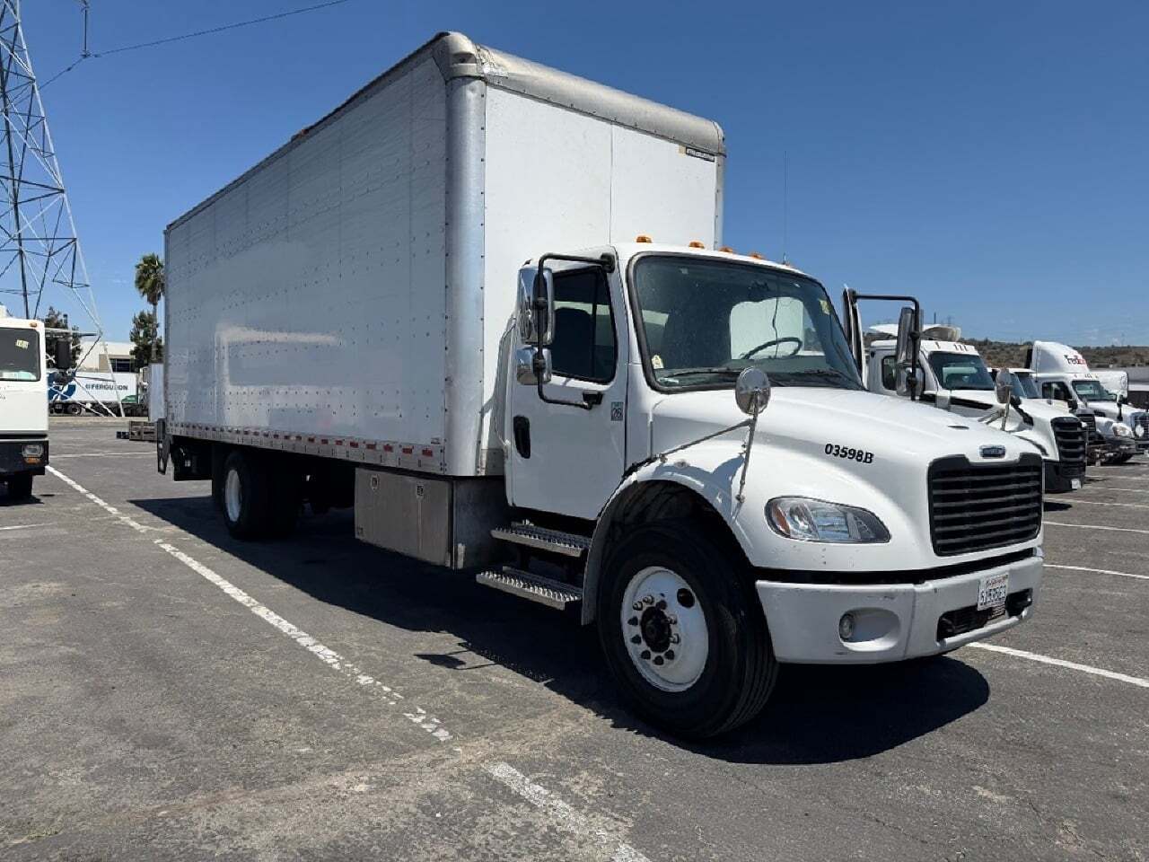 2021 FREIGHTLINER BUSINESS CLASS M2 106 in Bonita Springs, FL