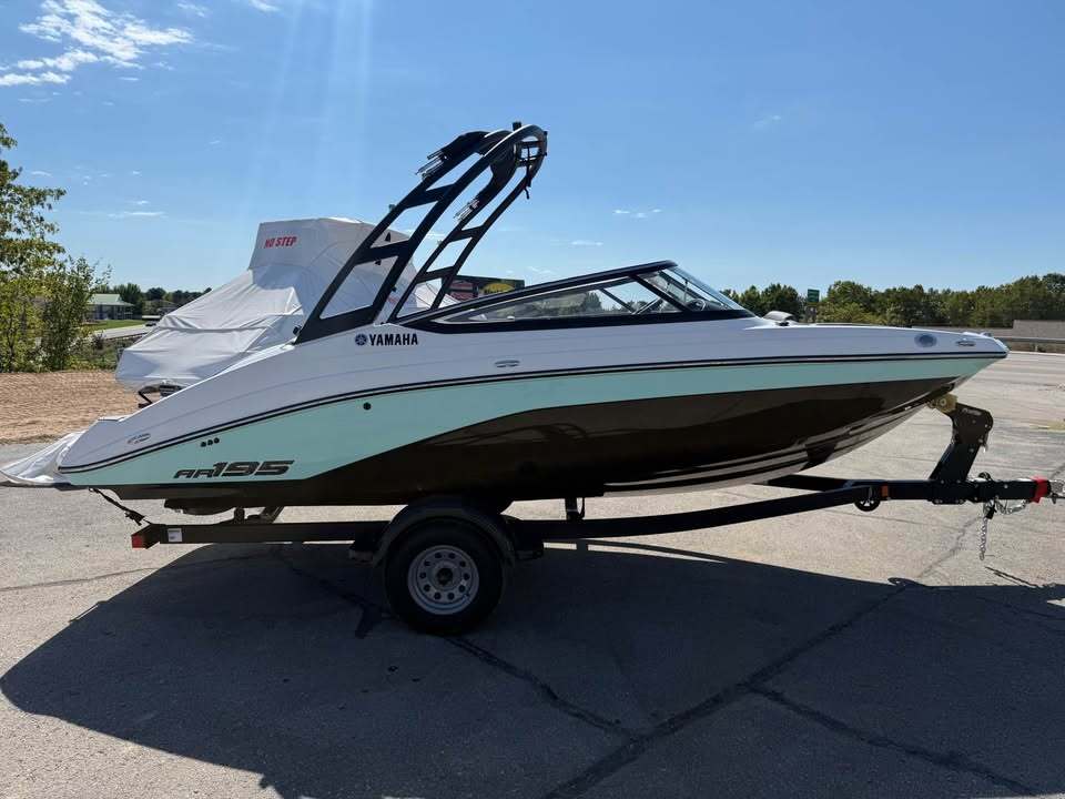 2026 Yamaha Boat AR195 in branson west MO