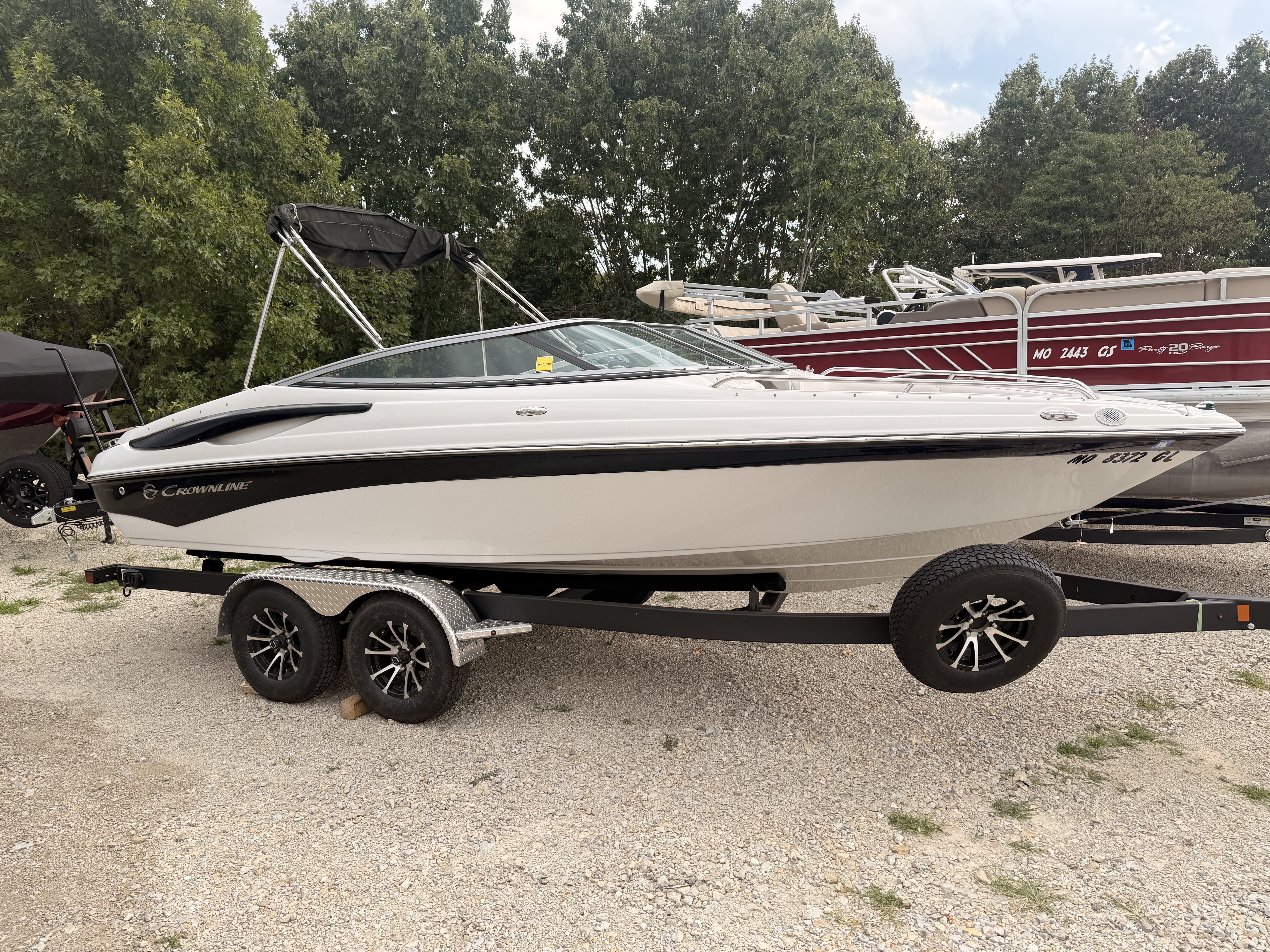 2011 Crownline 21SS in branson west MO
