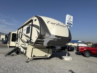 2017 FOREST RIVER CARDINAL 3456RL