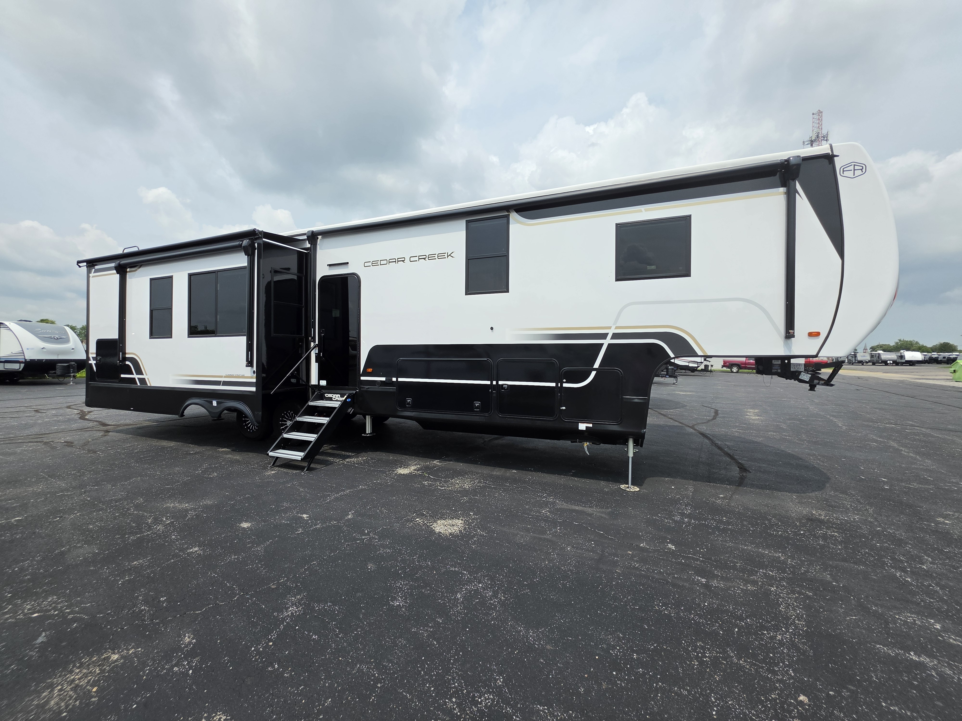 2027 Forest River Cedar Creek 390RKB Sapphire in bay city MI