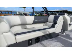 2027 Bennington 22 S1 STERN RADIUS