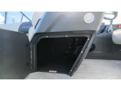 2027 Bennington 22 S1 STERN RADIUS