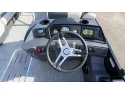 2027 Bennington 22 S1 STERN RADIUS