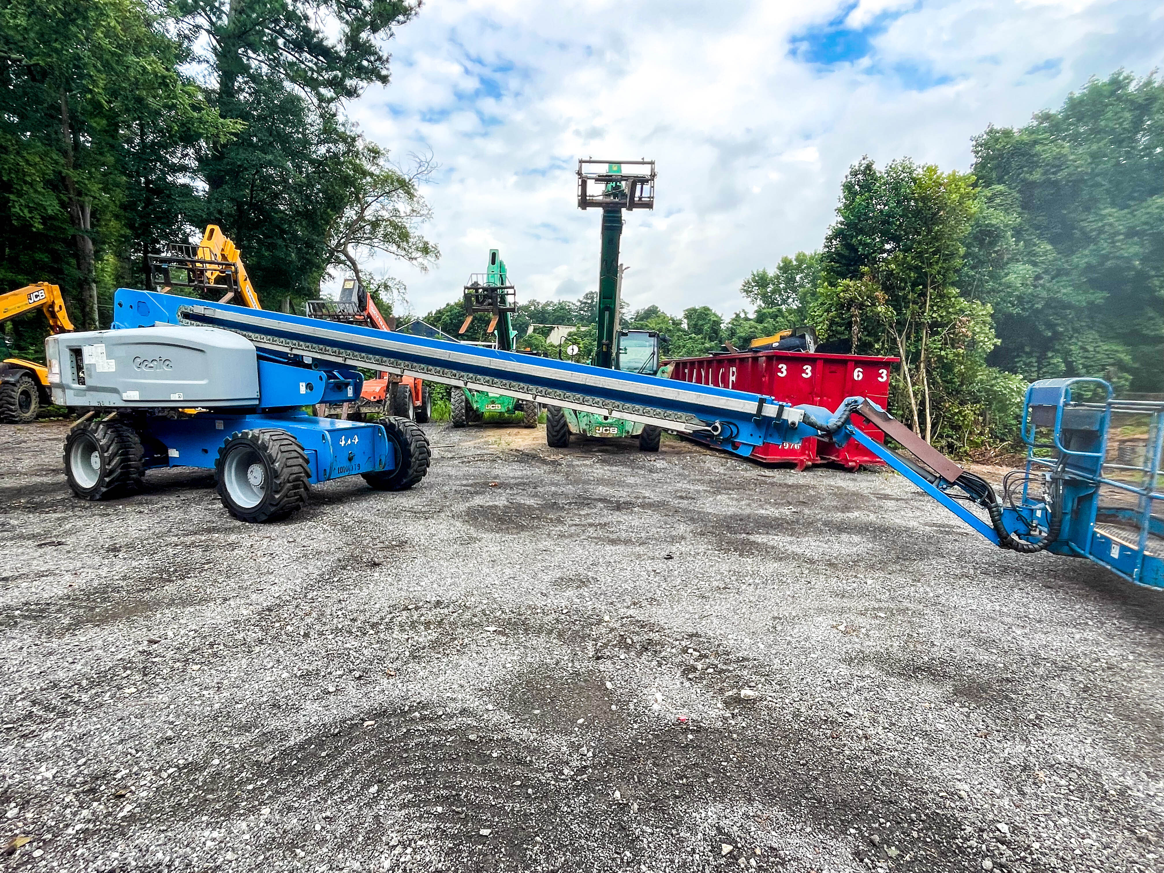 2015 Genie S-85 in Douglasville, GA