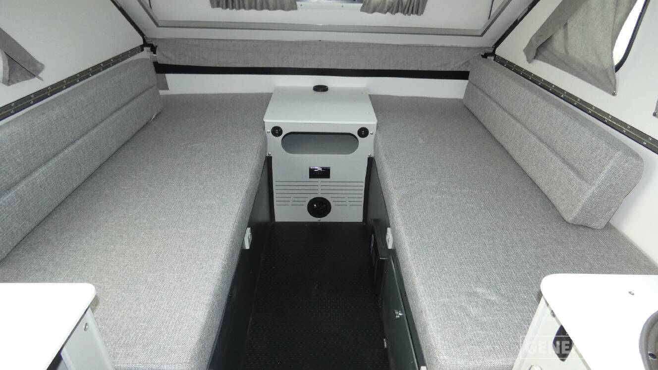 A photo of this 2025 Aliner EVOLUTION 15 TWIN