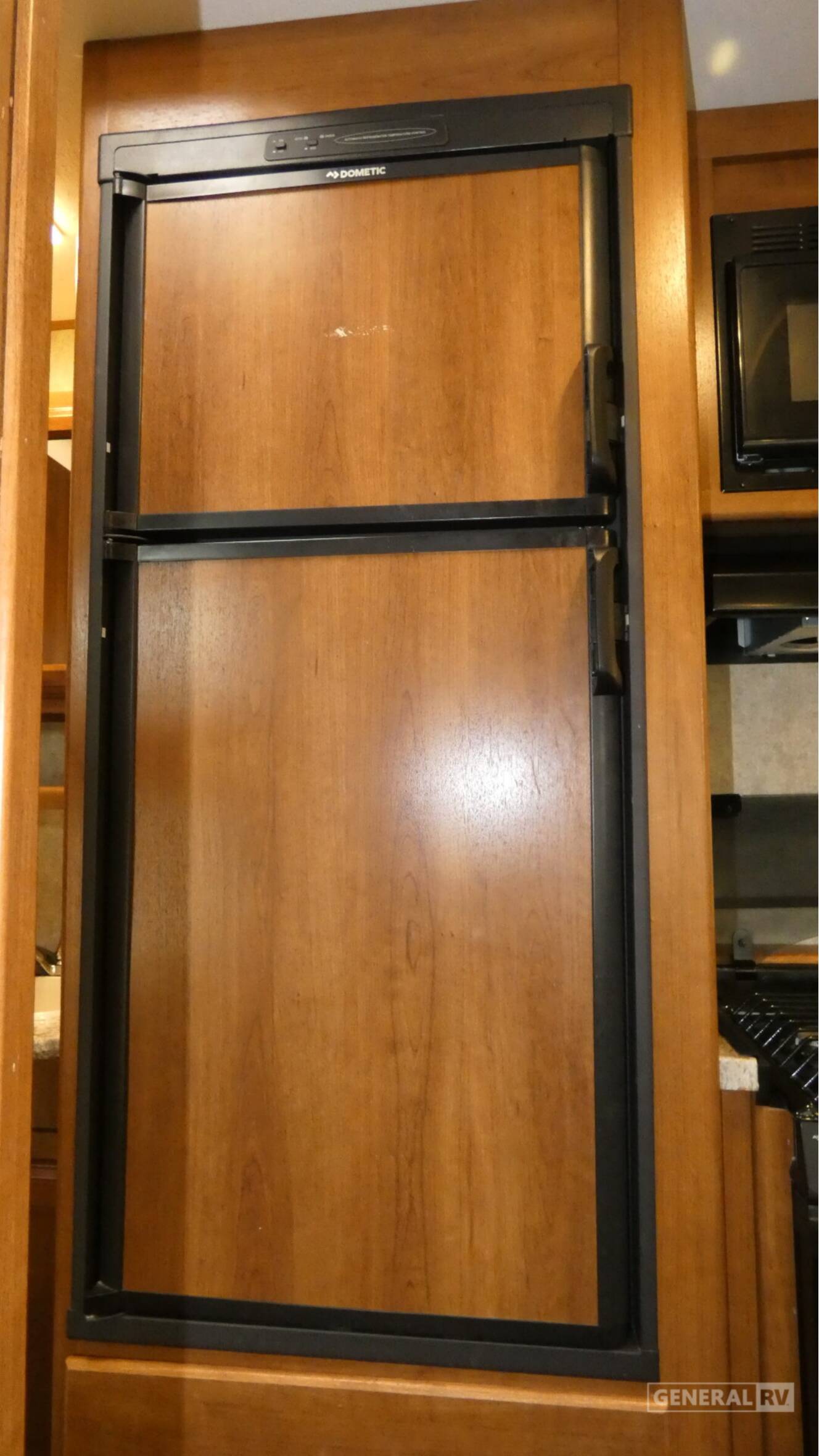 A photo of this 2018 Prime Time Rv AVENGER 26BH