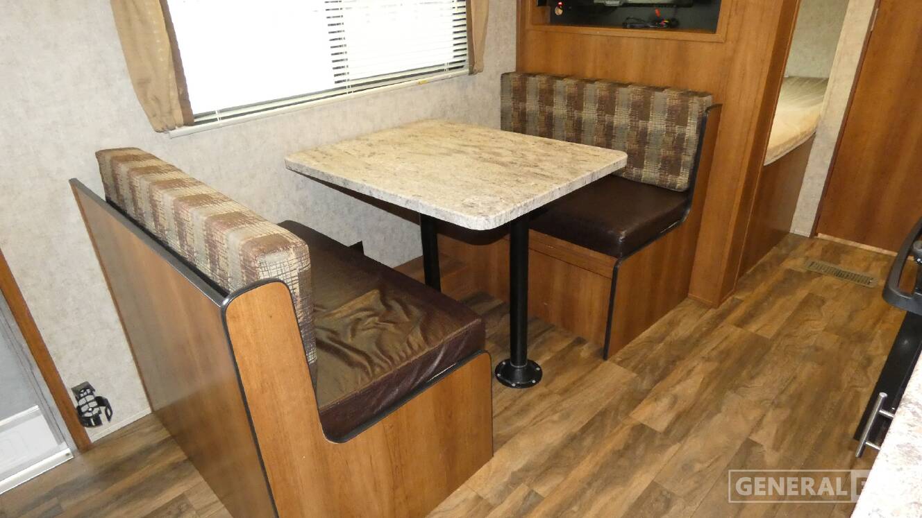A photo of this 2018 Prime Time Rv AVENGER 26BH