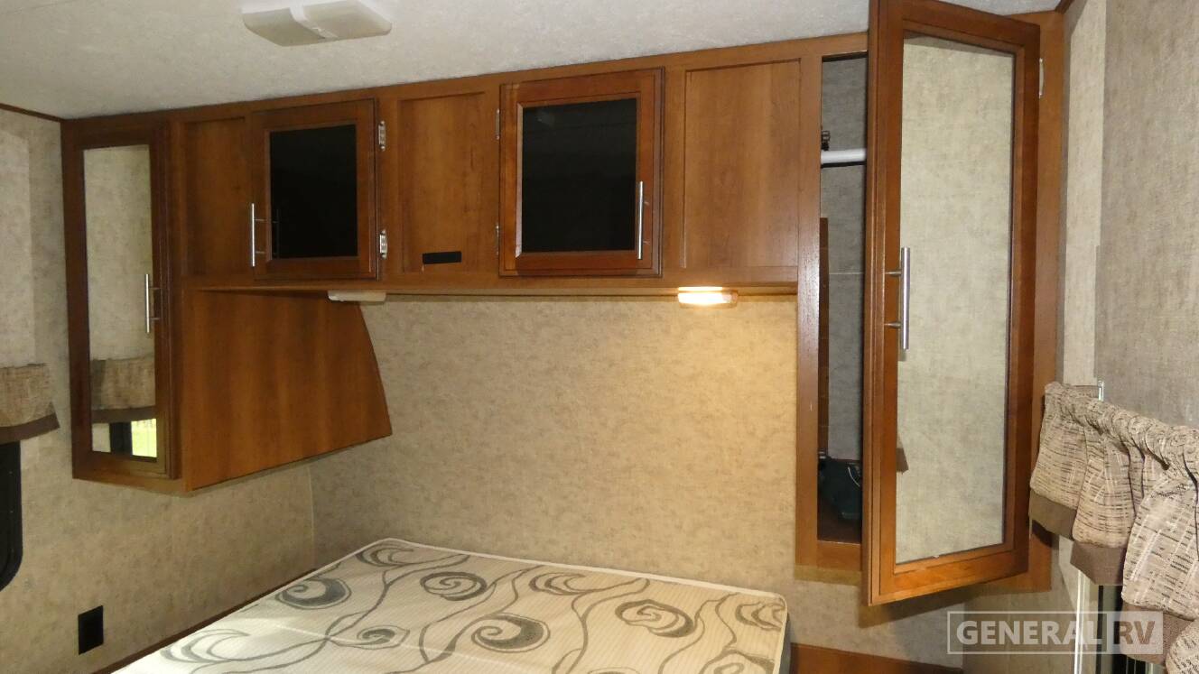 A photo of this 2018 Prime Time Rv AVENGER 26BH