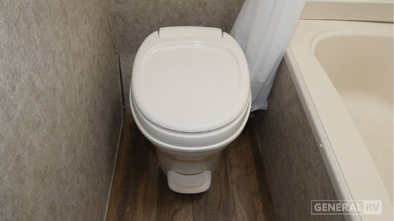 A photo of this 2018 Prime Time Rv AVENGER 26BH