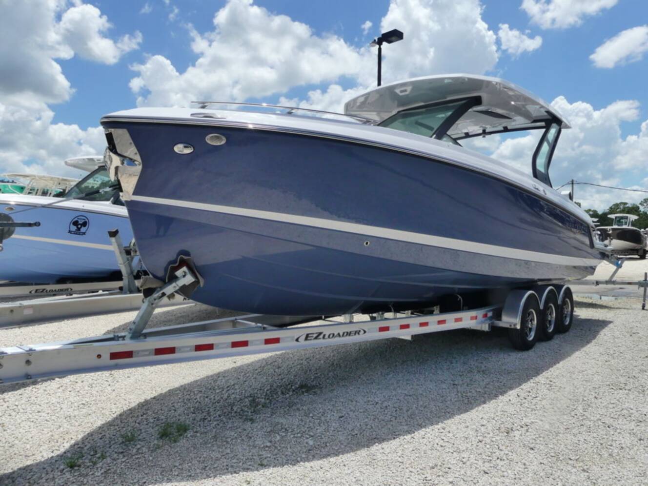 A photo of this 2027 Monterey Elite 30 OB