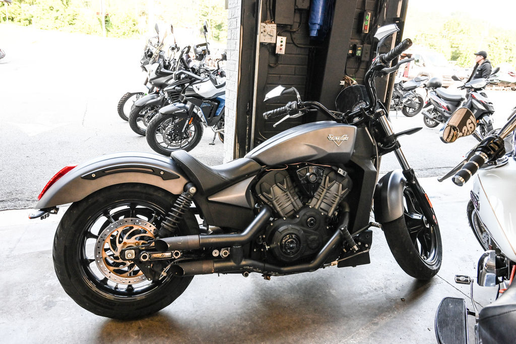 2017 Victory Motorcycles® Octane® Matte Super Steel Gray BASE in Hendersonville, NC