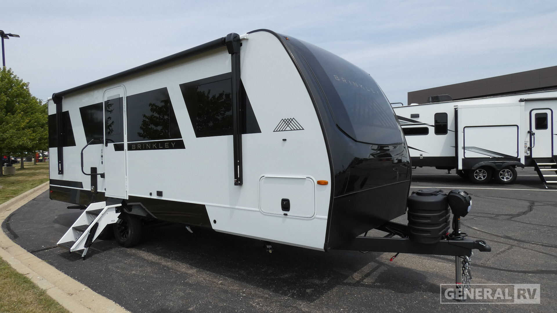 2027 Brinkley MODEL Ix 23X in wixom MI