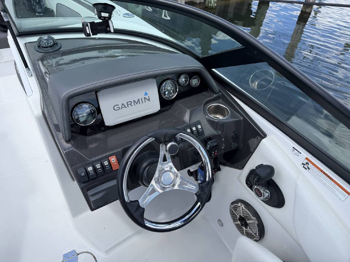 A photo of this 2018 Monterey M65