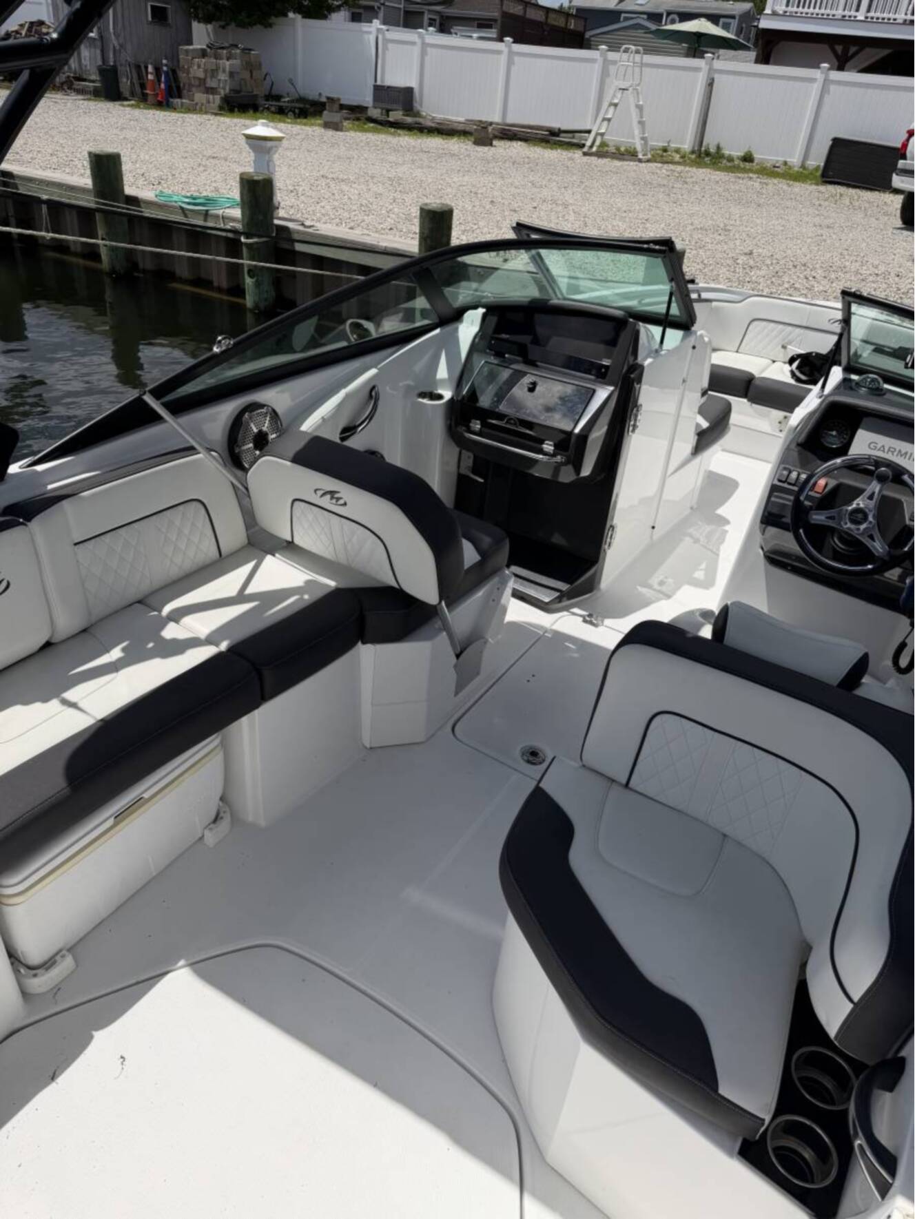 A photo of this 2018 Monterey M65