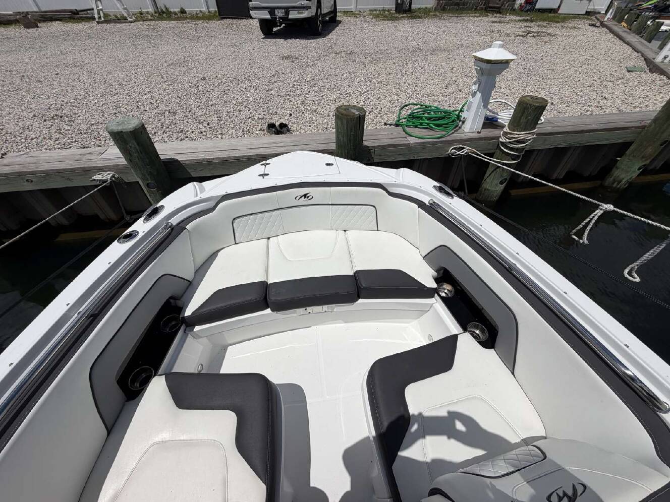 A photo of this 2018 Monterey M65