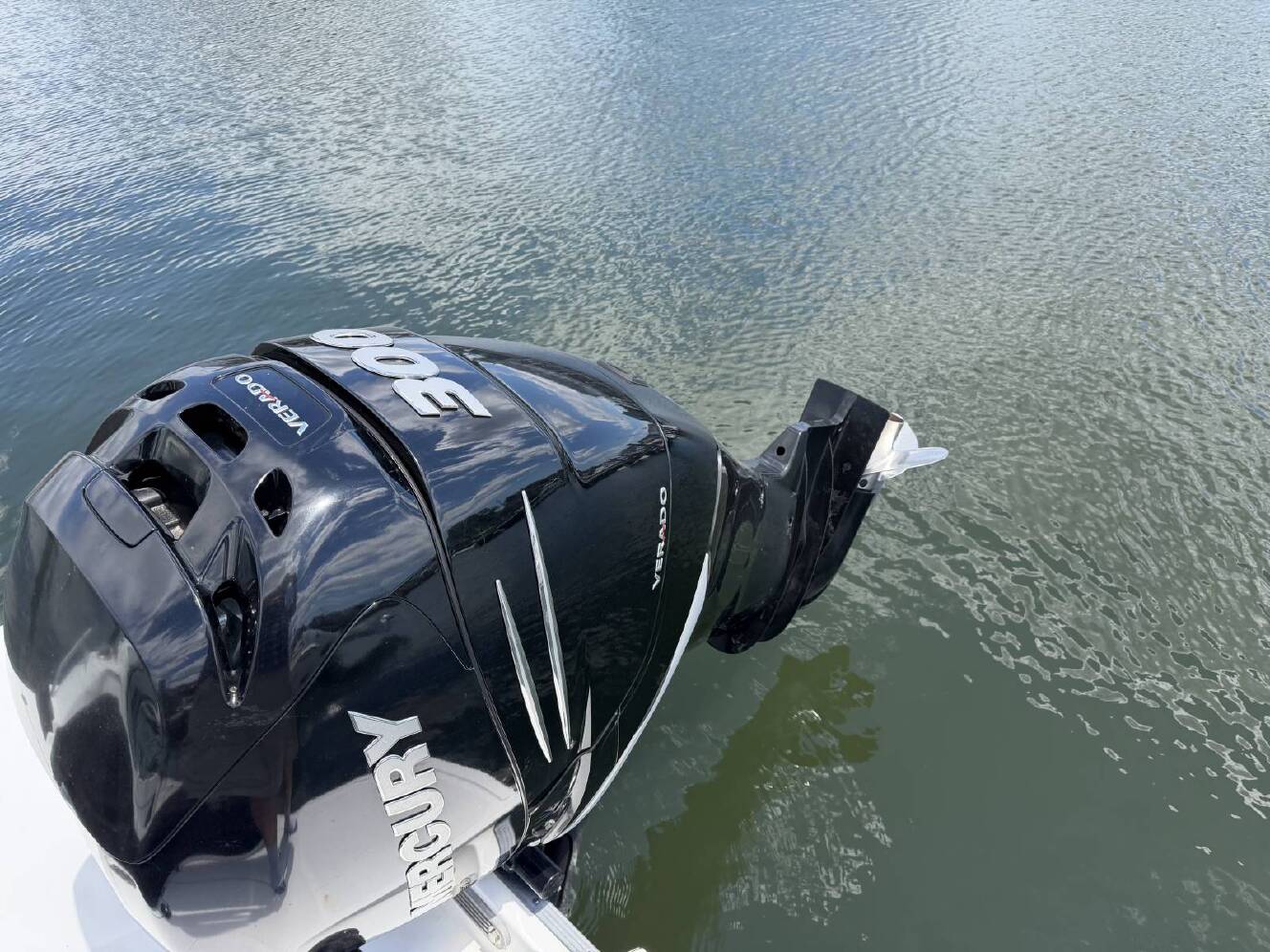 A photo of this 2018 Monterey M65