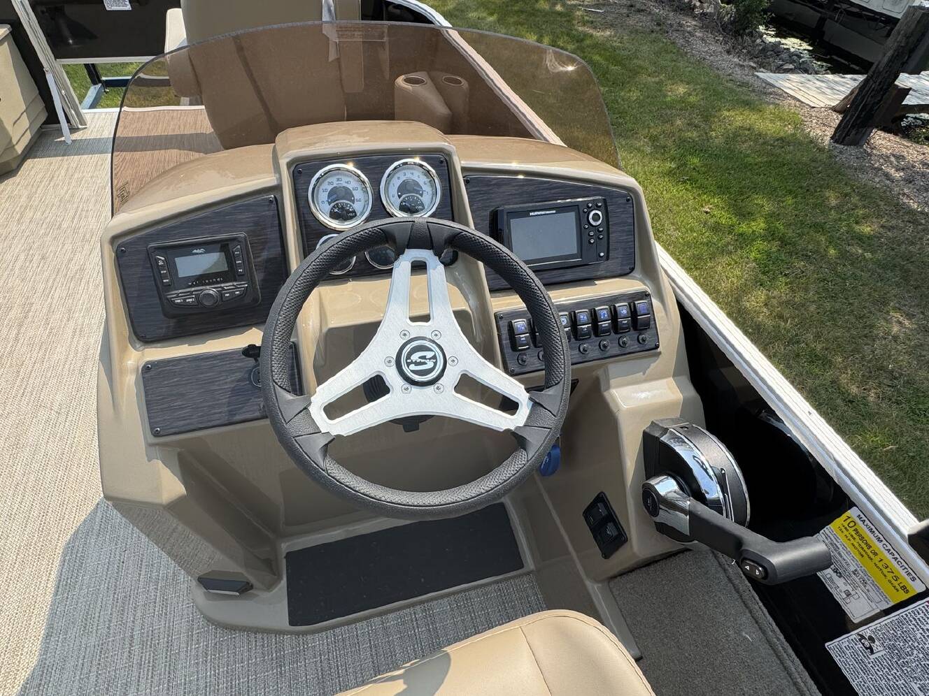 A photo of this 2025 Sylvan MIRAGE 8520