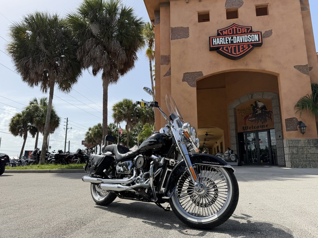 2019 Harley-Davidson SOFTAIL DELUXE 107 DELUXE in Stuart, FL