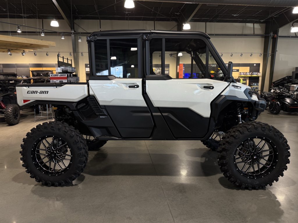2026 Can-Am SSV DEF MAX LTD 65 HD11 WH HB 26 Limited HD11 LIMITED HD11 in Houston, TX