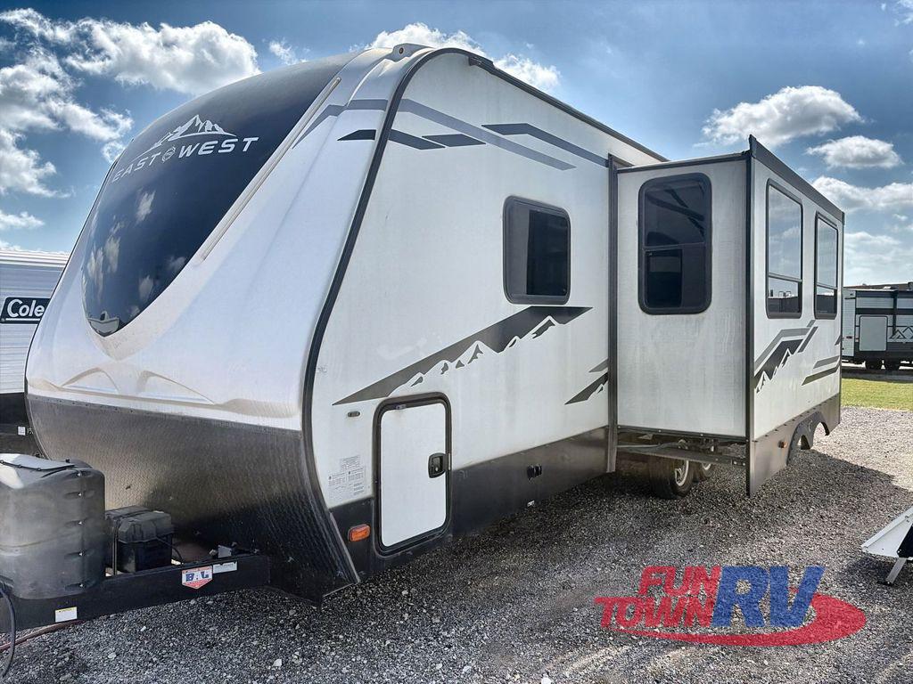 2021 East To West Alta 2600KRB in corsicana TX