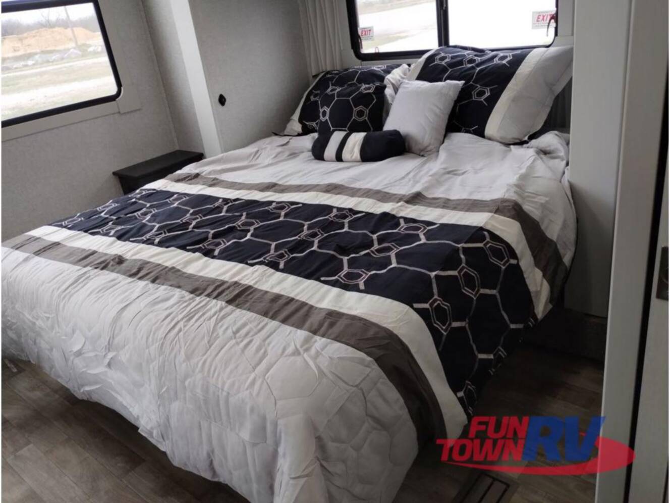 A photo of this 2025 Redwood Rv Regency 3951BAM