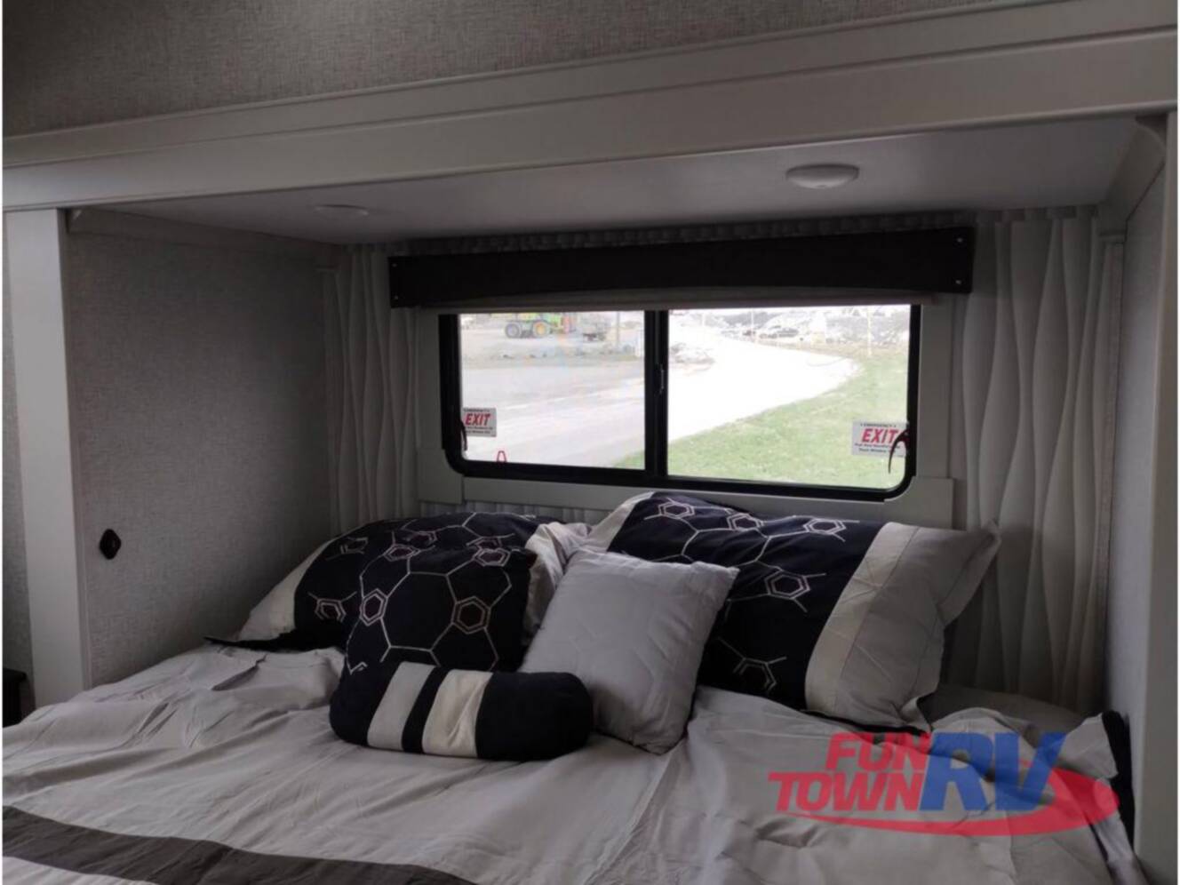 A photo of this 2025 Redwood Rv Regency 3951BAM
